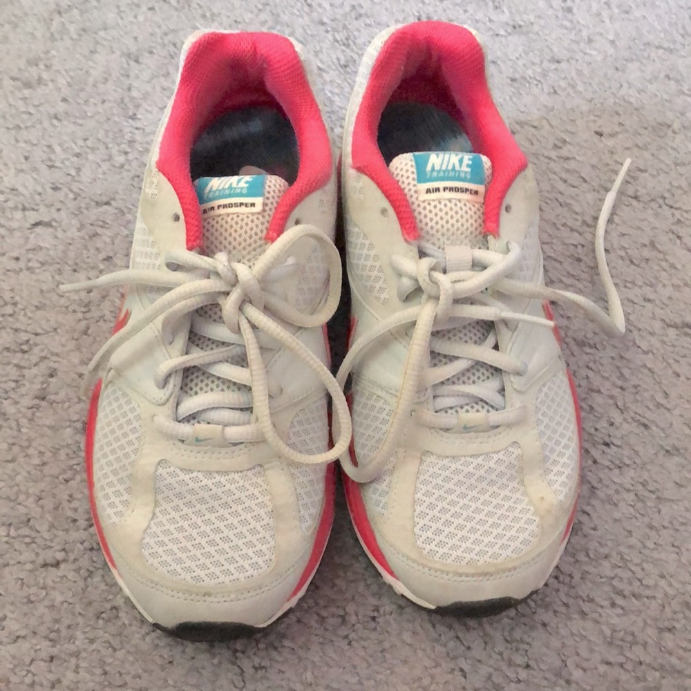 Nike Training Air Prosper Sneakers